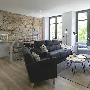  Apartment Bravissimo Rambla Eiffel Bridge 2 Spain