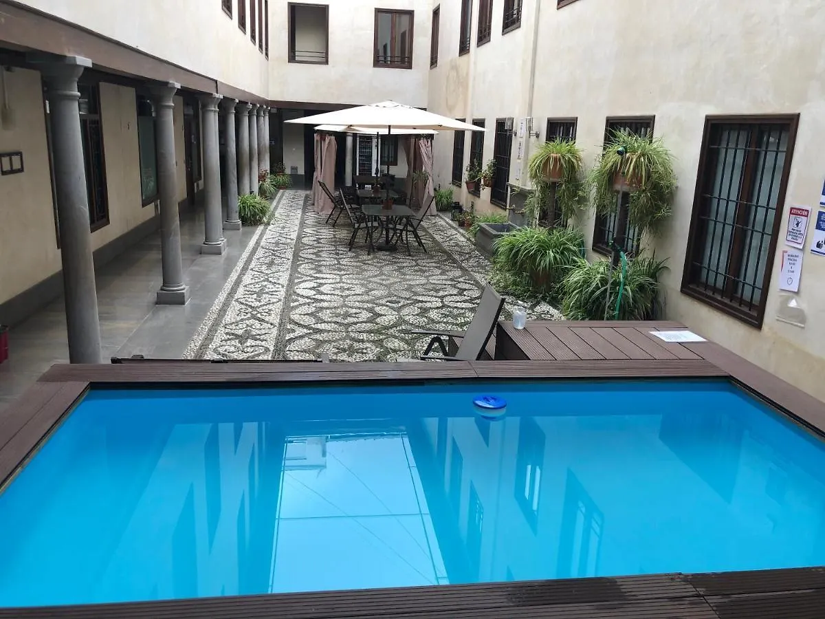 Isa Granada location