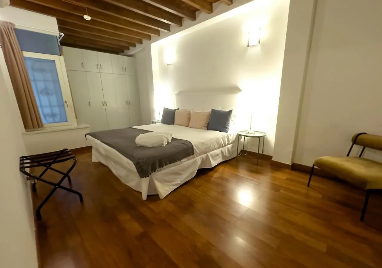 Isa Granada Apartment