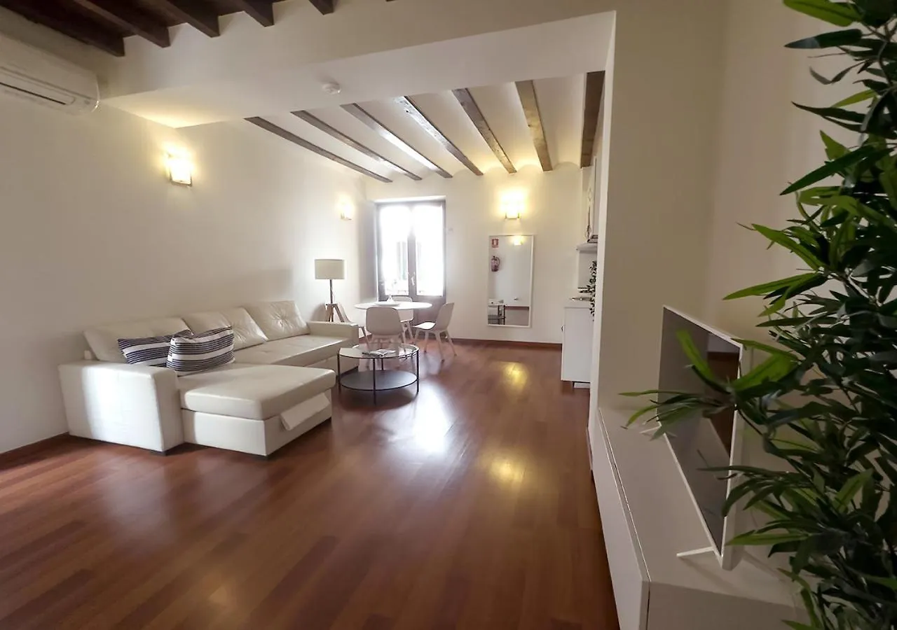 Isa Granada Apartment Spain
